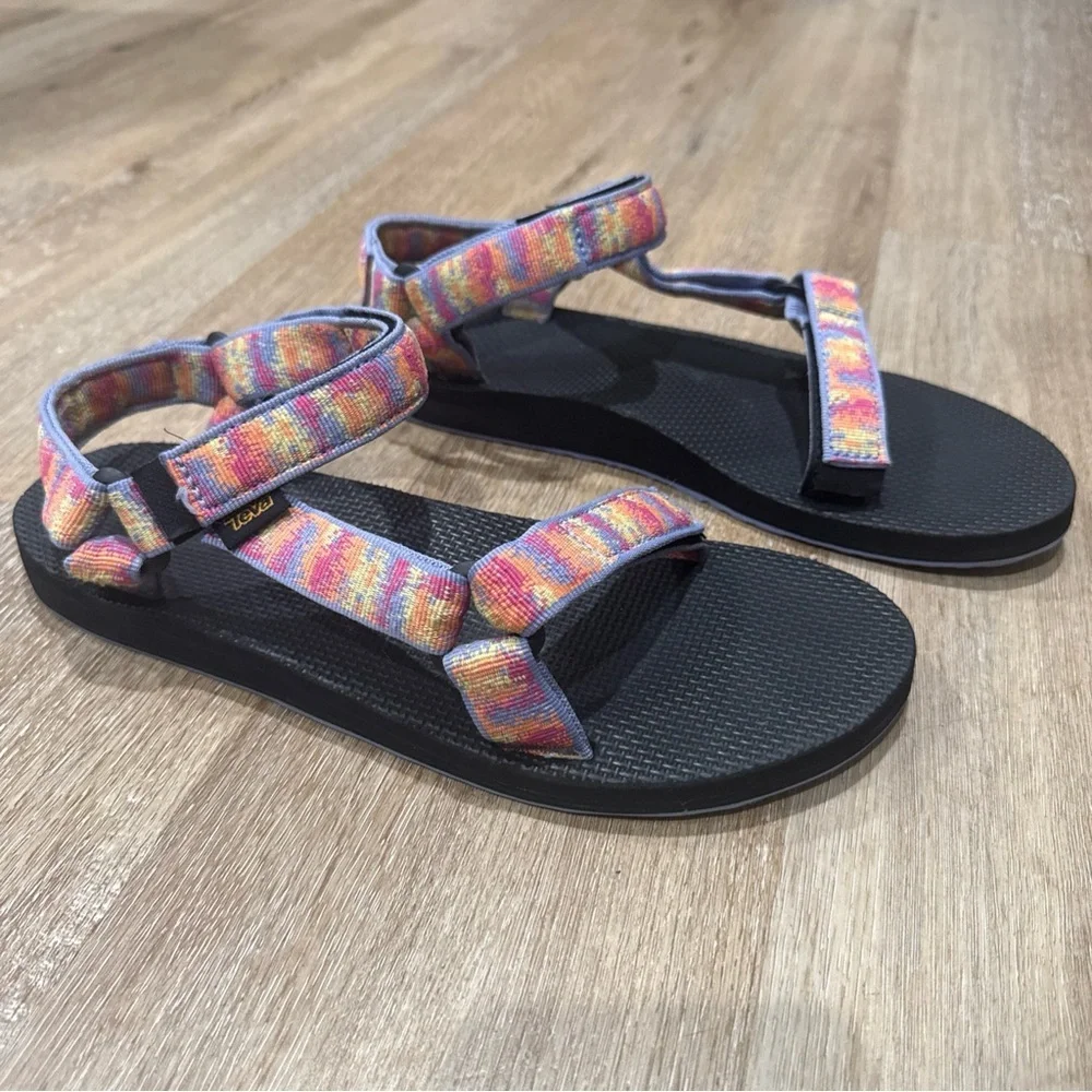 TEVA Wm Sz 10 Original Universal Sandals Iridescence Tangerine Multi